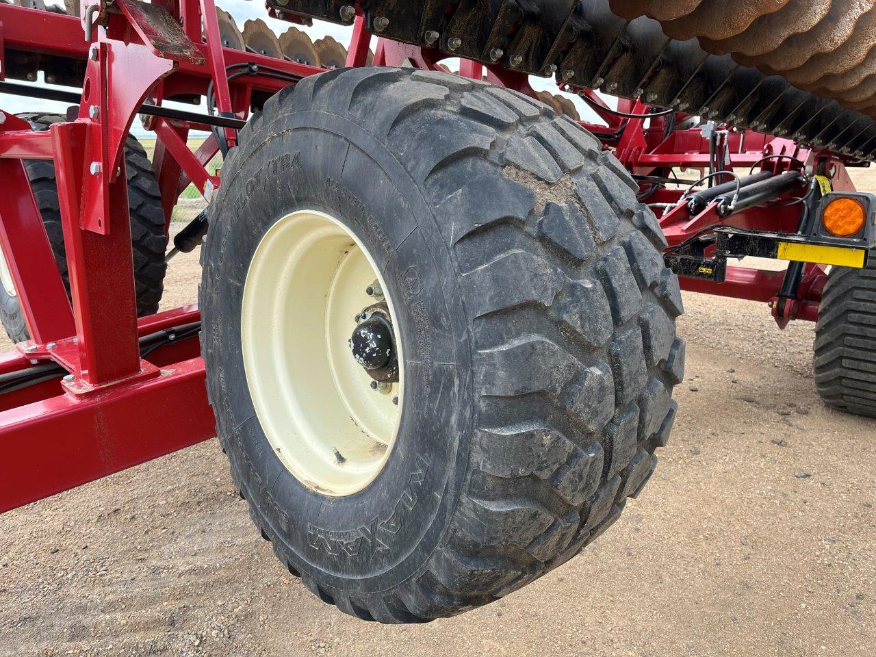 2020 Salford Halo - HSD - 40' Vertical Tillage