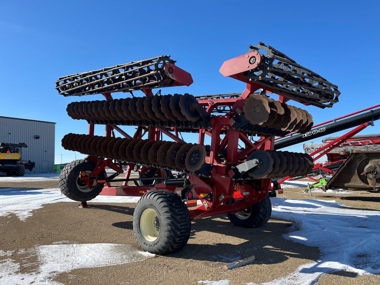 2020 Salford Halo - HSD - 40' Vertical Tillage