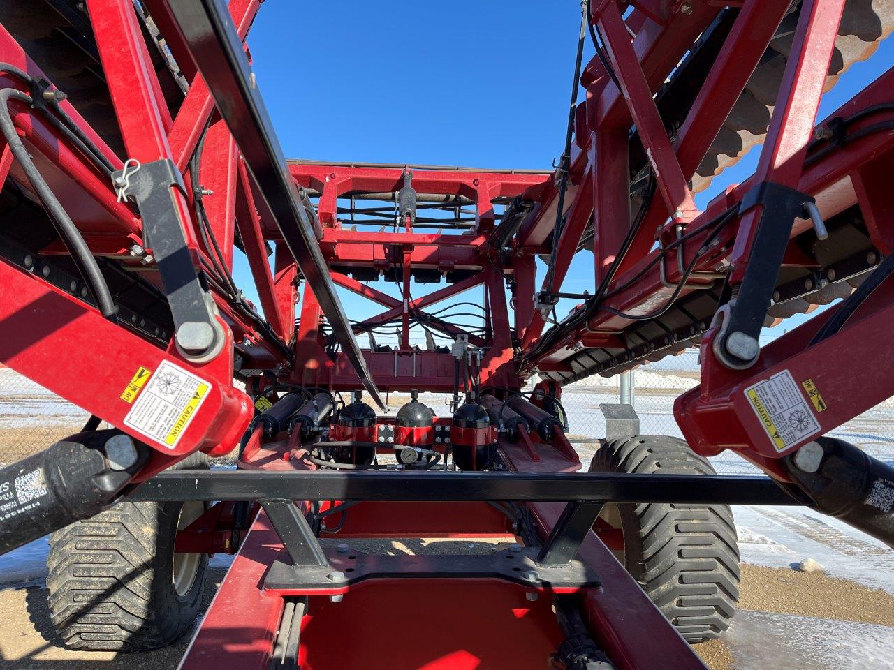 2020 Salford Halo - HSD - 40' Vertical Tillage