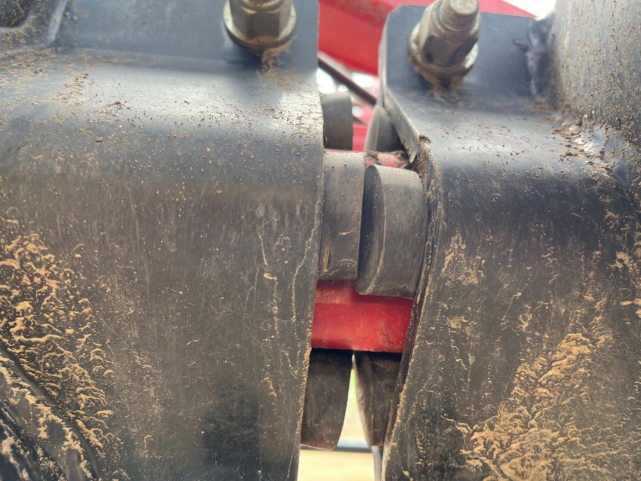 2020 Salford Halo - HSD - 40' Vertical Tillage