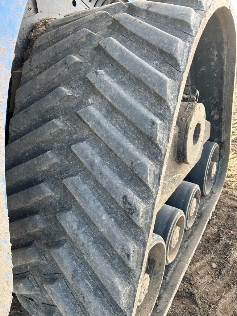 2017 New Holland T9.645 SmartTrax Tractor