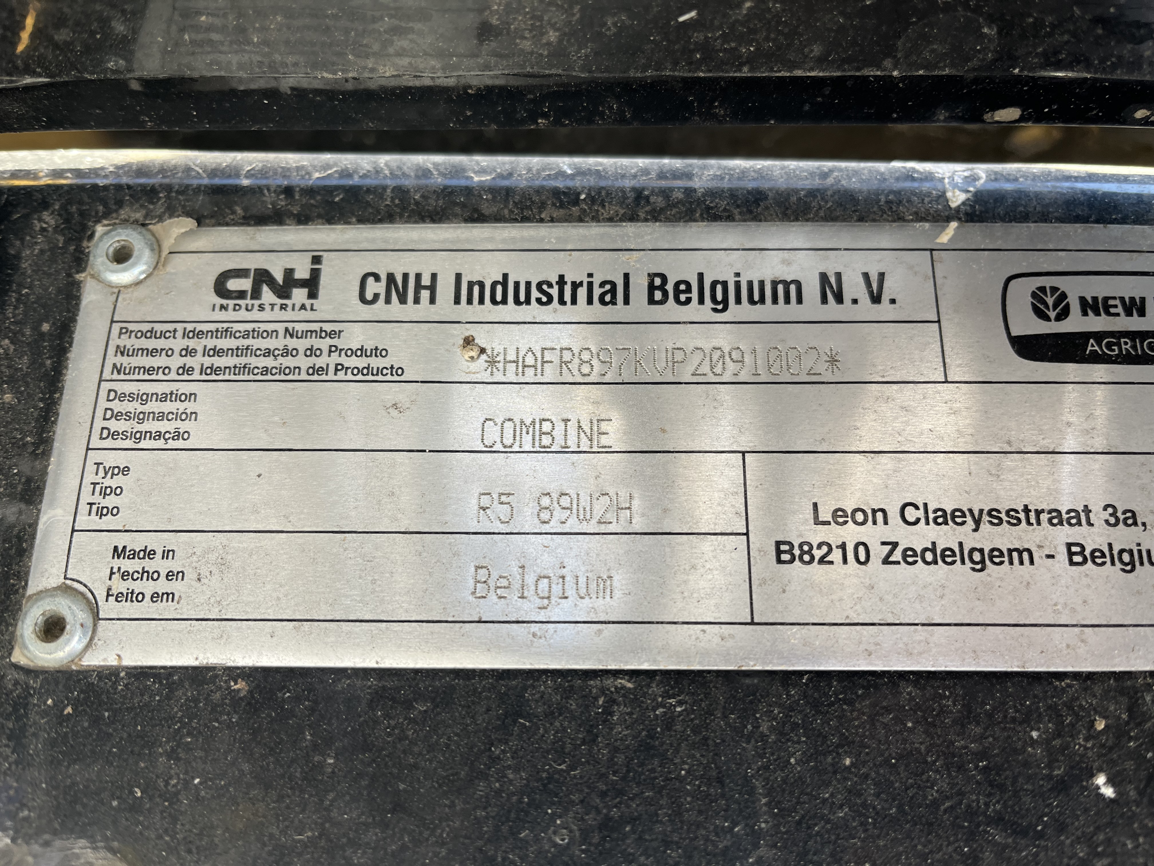 2024 New Holland CR8.90 Combine