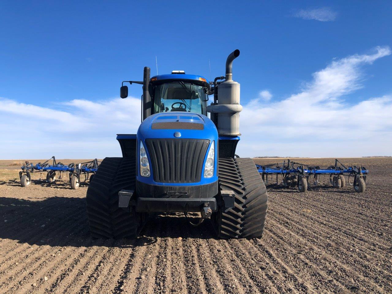 2014 New Holland T9.700 SmartTrax Tractor