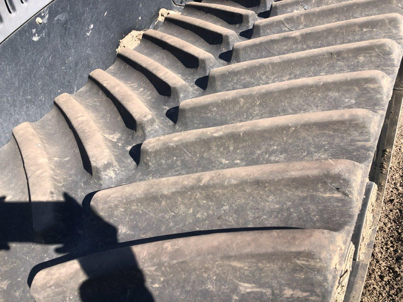 2014 New Holland T9.700 SmartTrax Tractor