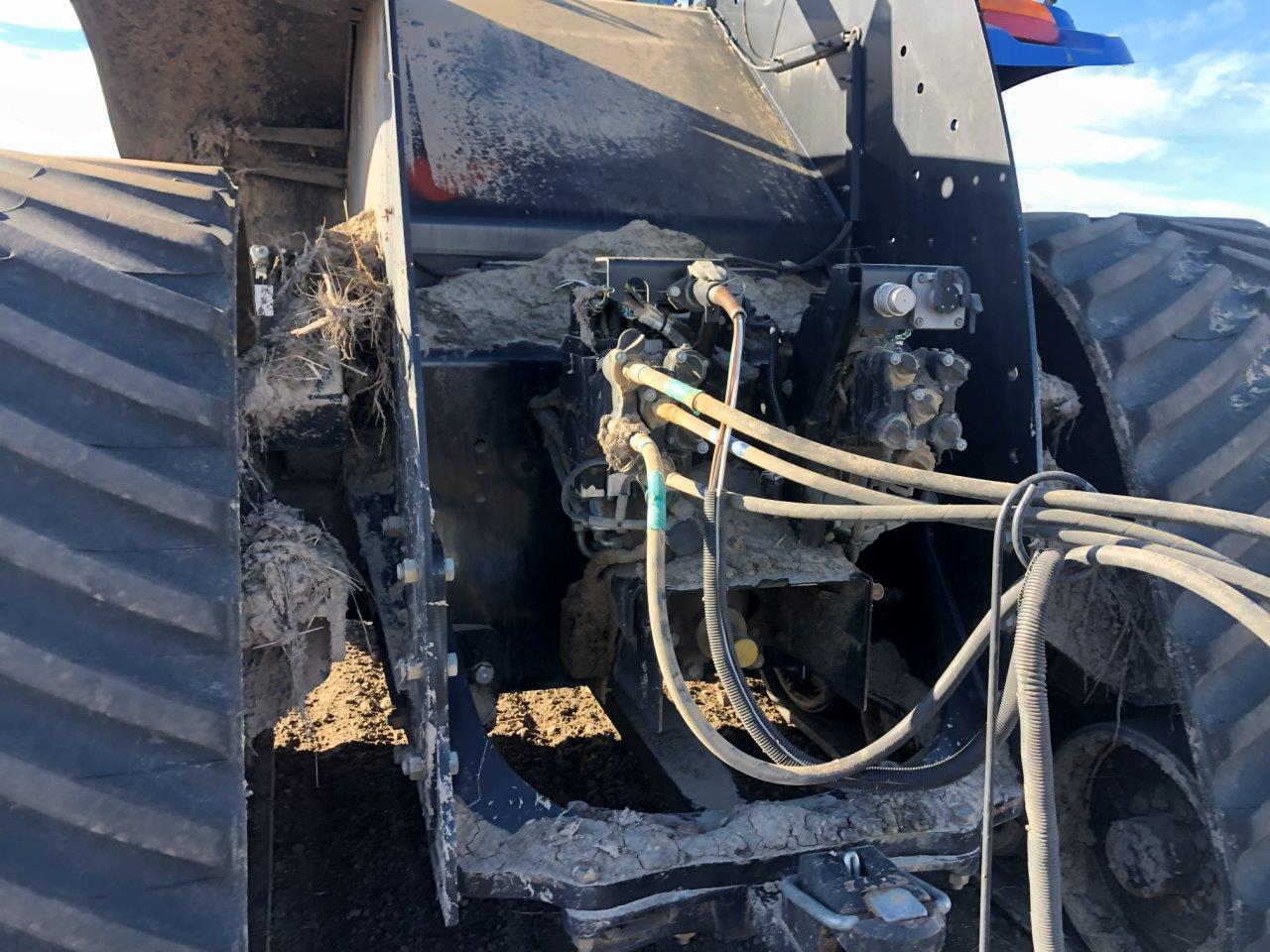 2014 New Holland T9.700 SmartTrax Tractor