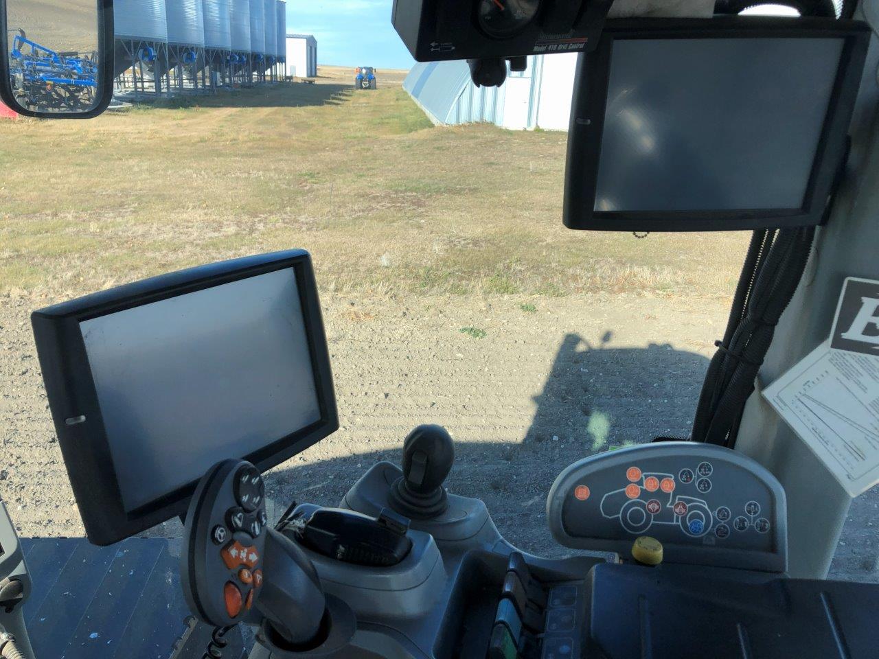 2014 New Holland T9.700 SmartTrax Tractor