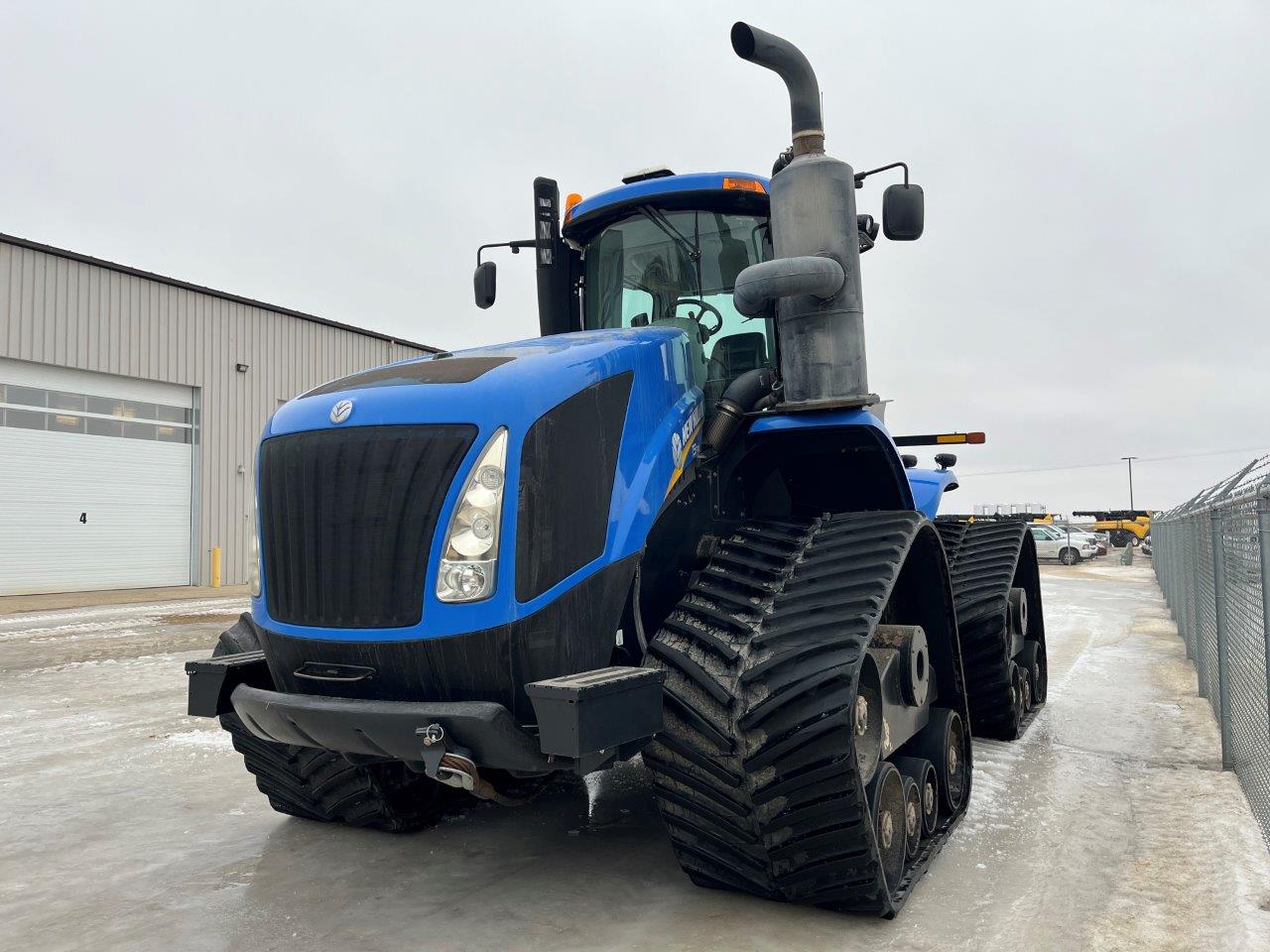 2015 New Holland T9.700 SmartTrax Tractor