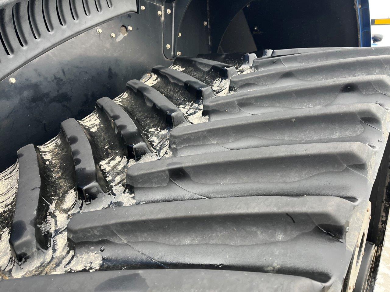 2015 New Holland T9.700 SmartTrax Tractor