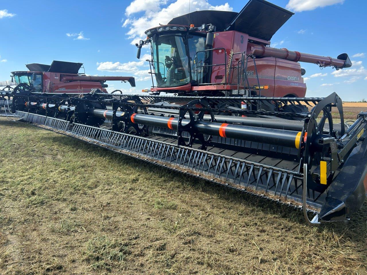 2018 MacDon FD140 DK CNH-21 w/ AWS Air Reel Header Draper Flex
