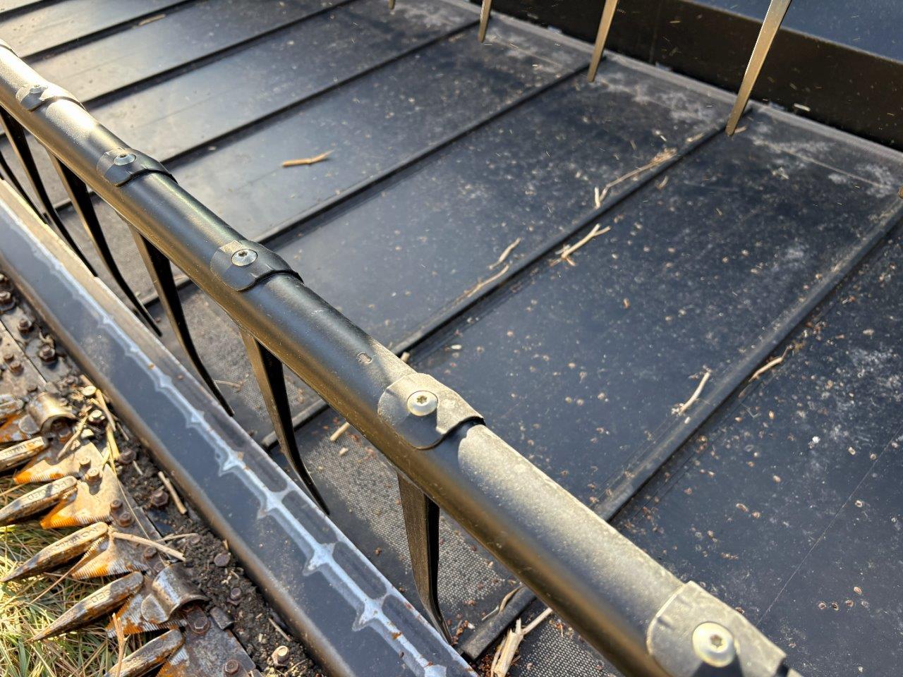 2010 Case IH 2142-35 SK JD-21 Header Draper