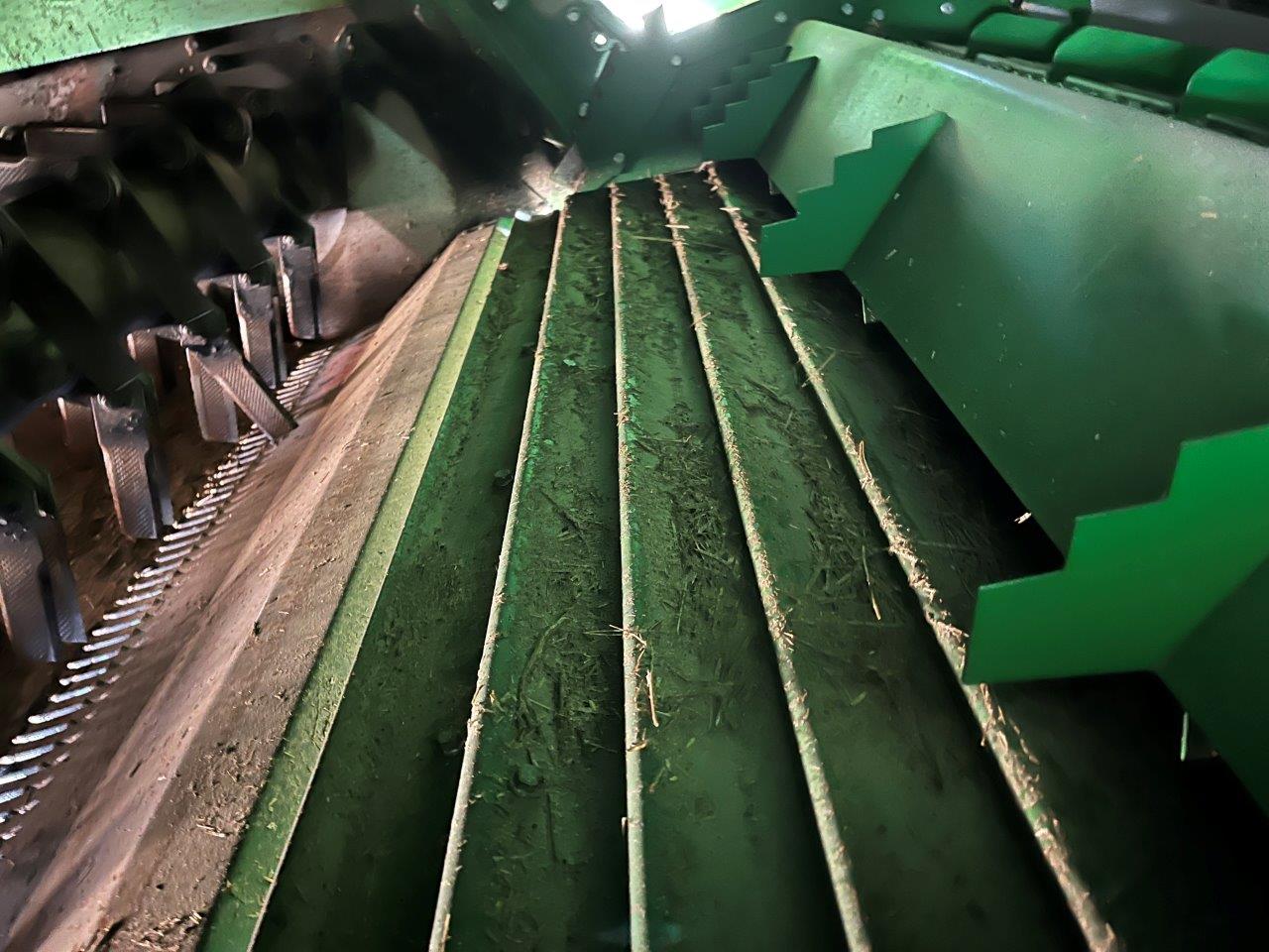 2023 John Deere X9 1000 Combine