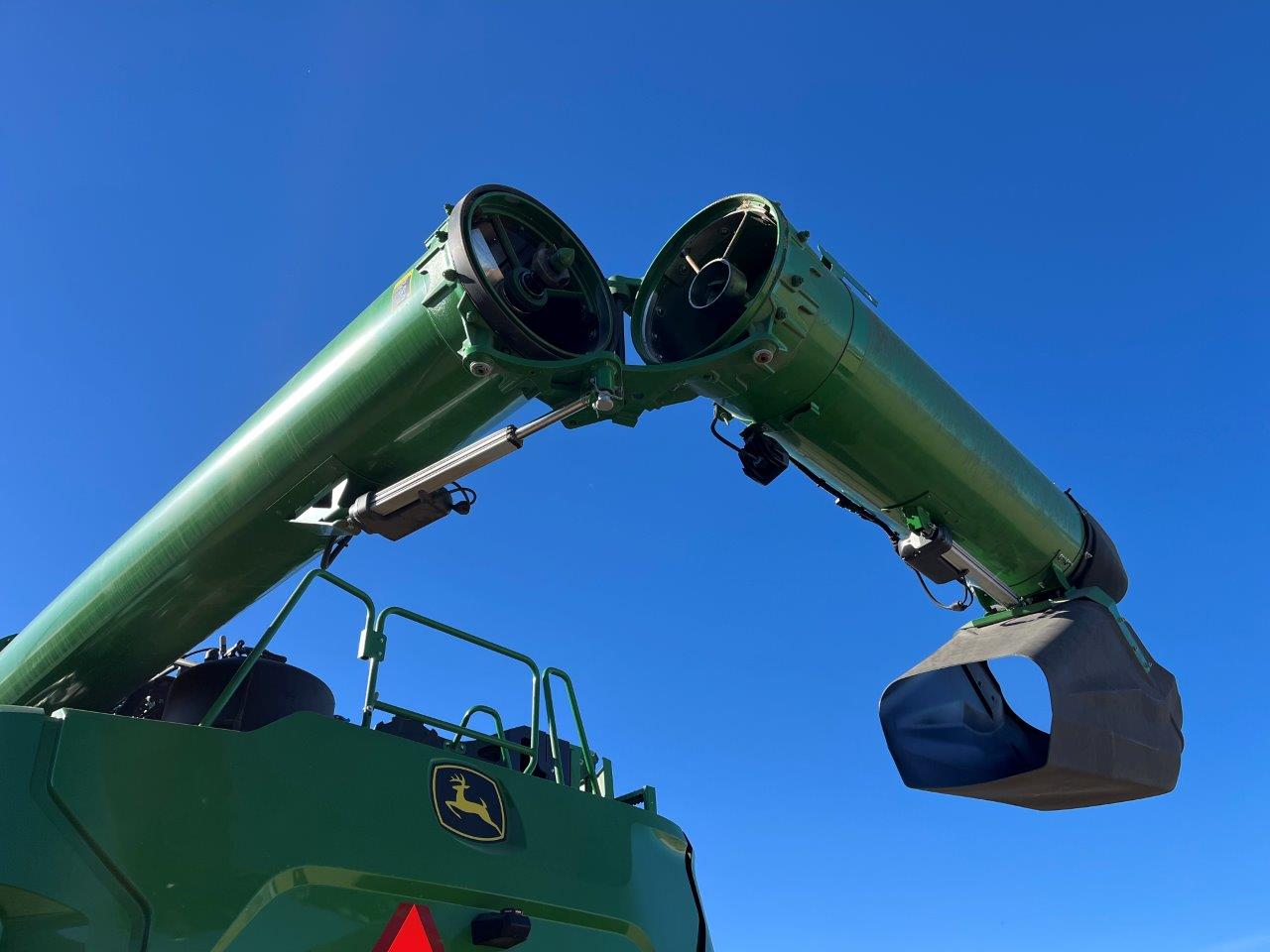 2023 John Deere X9 1000 Combine