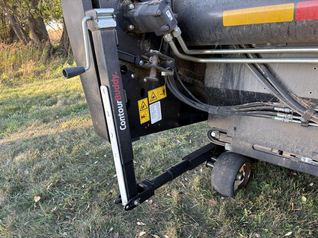 2020 MacDon FD135 SK JD-21 Header Draper Flex