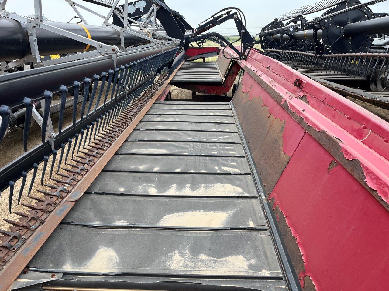 2008 Case IH DHX362 Windrower Draper Header