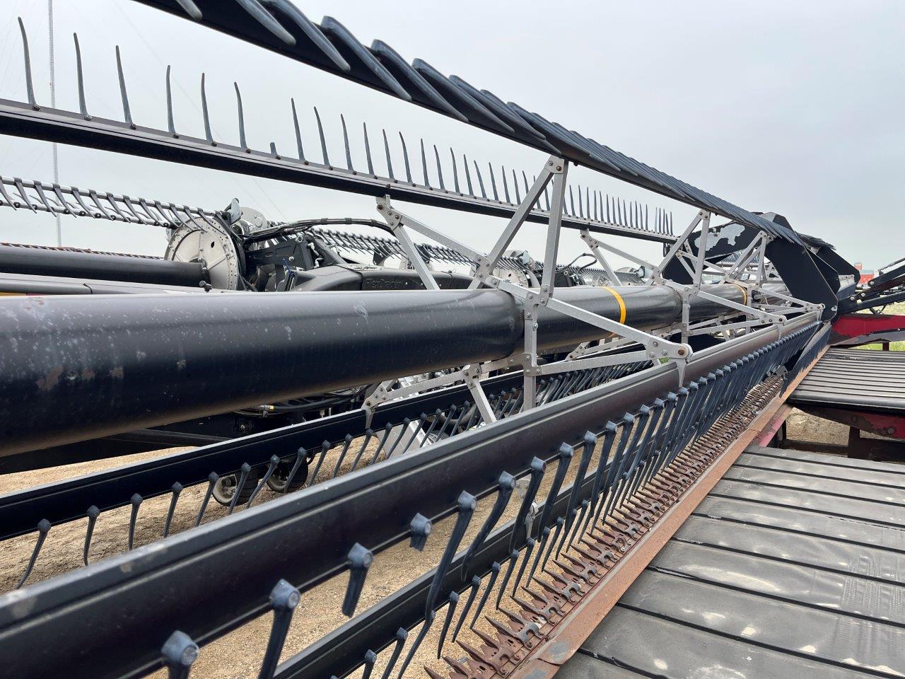 2008 Case IH DHX362 Windrower Draper Header