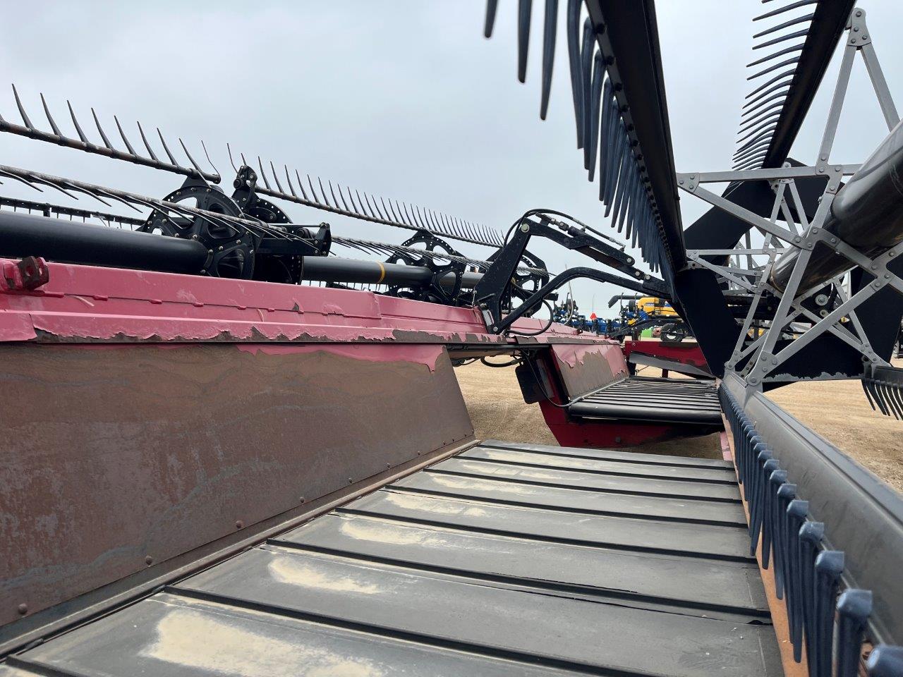 2008 Case IH DHX362 Windrower Draper Header