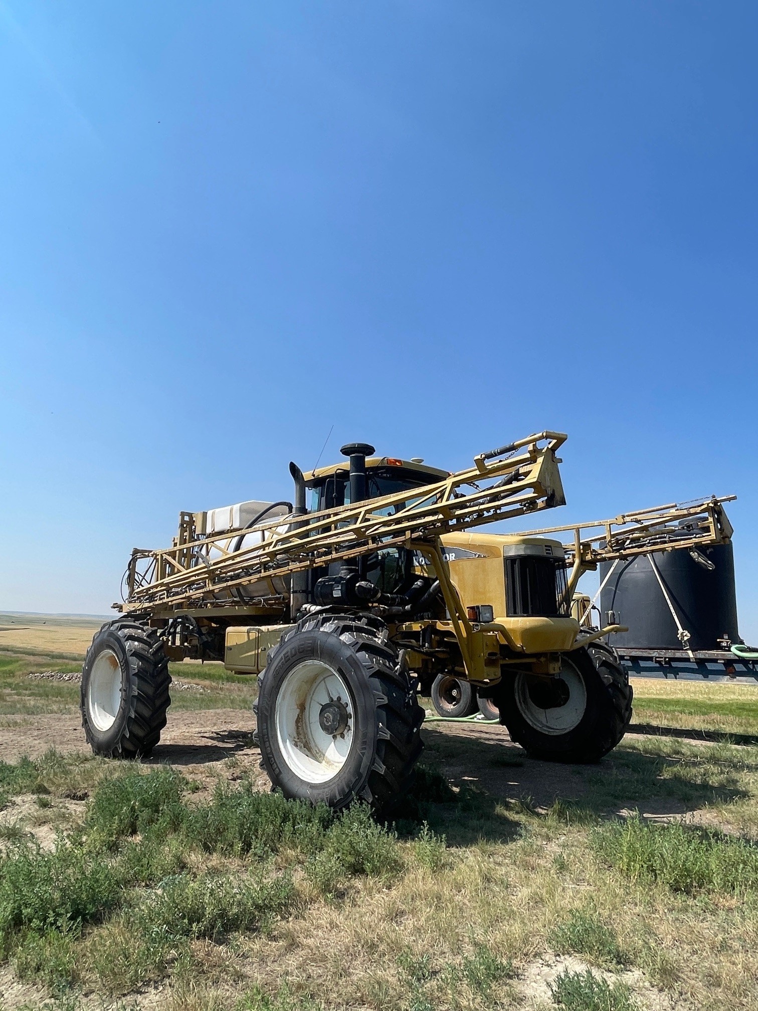 2001 Ag-Chem 1254 Sprayer/High Clearance