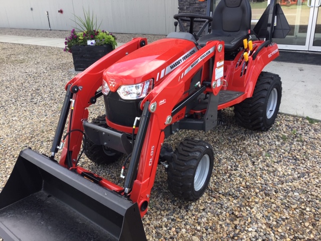 2019 Massey Ferguson GC1723E Lawn Tractor for sale in Kinistino , SK ...