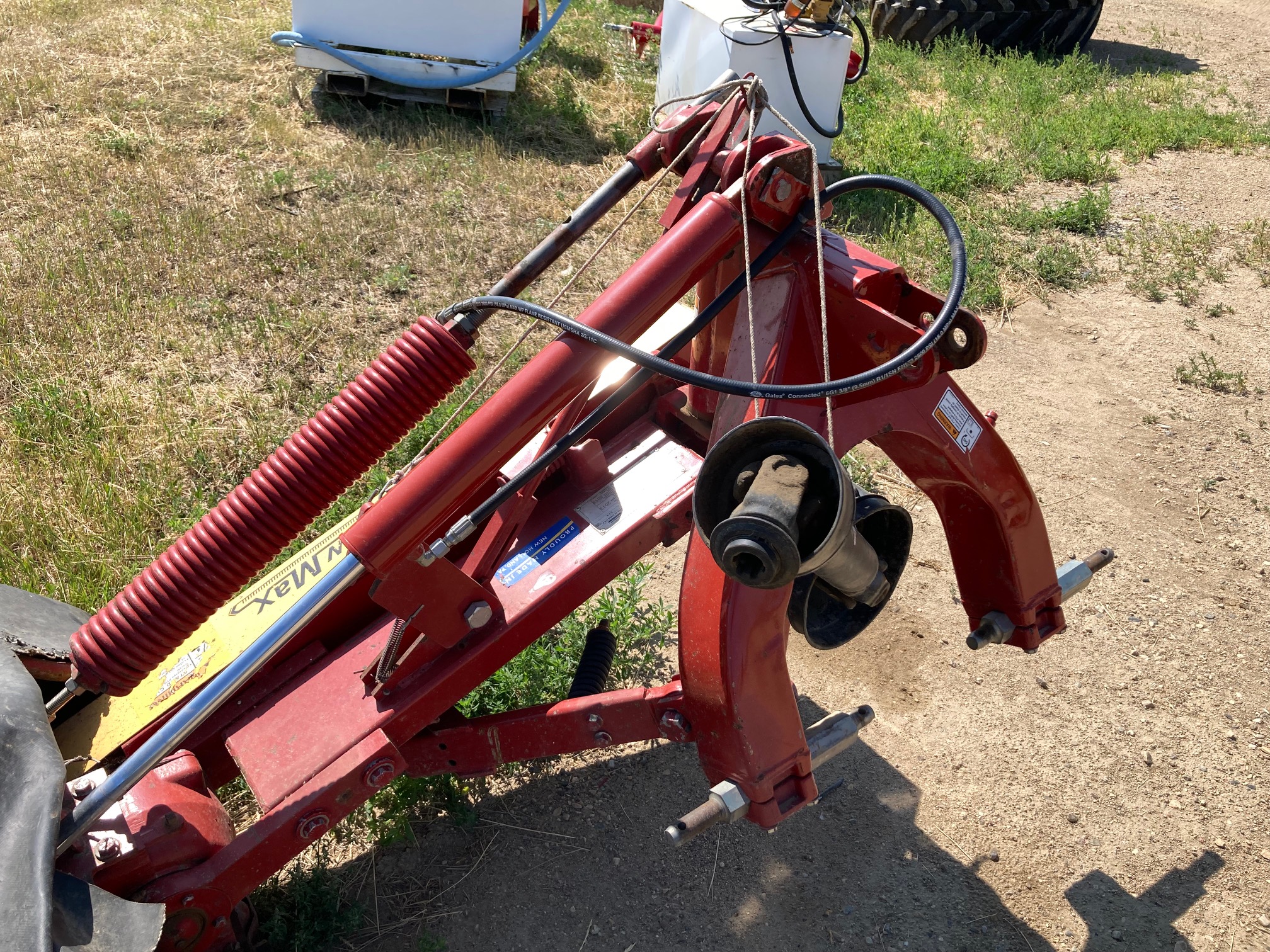 2013 New Holland H6750 - 7'6" (2.3M) Mower/Disc