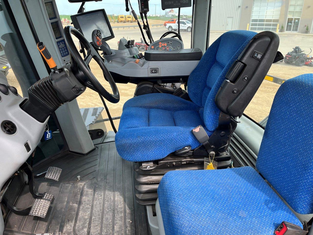 2019 New Holland T9.645 SmartTrax Tractor