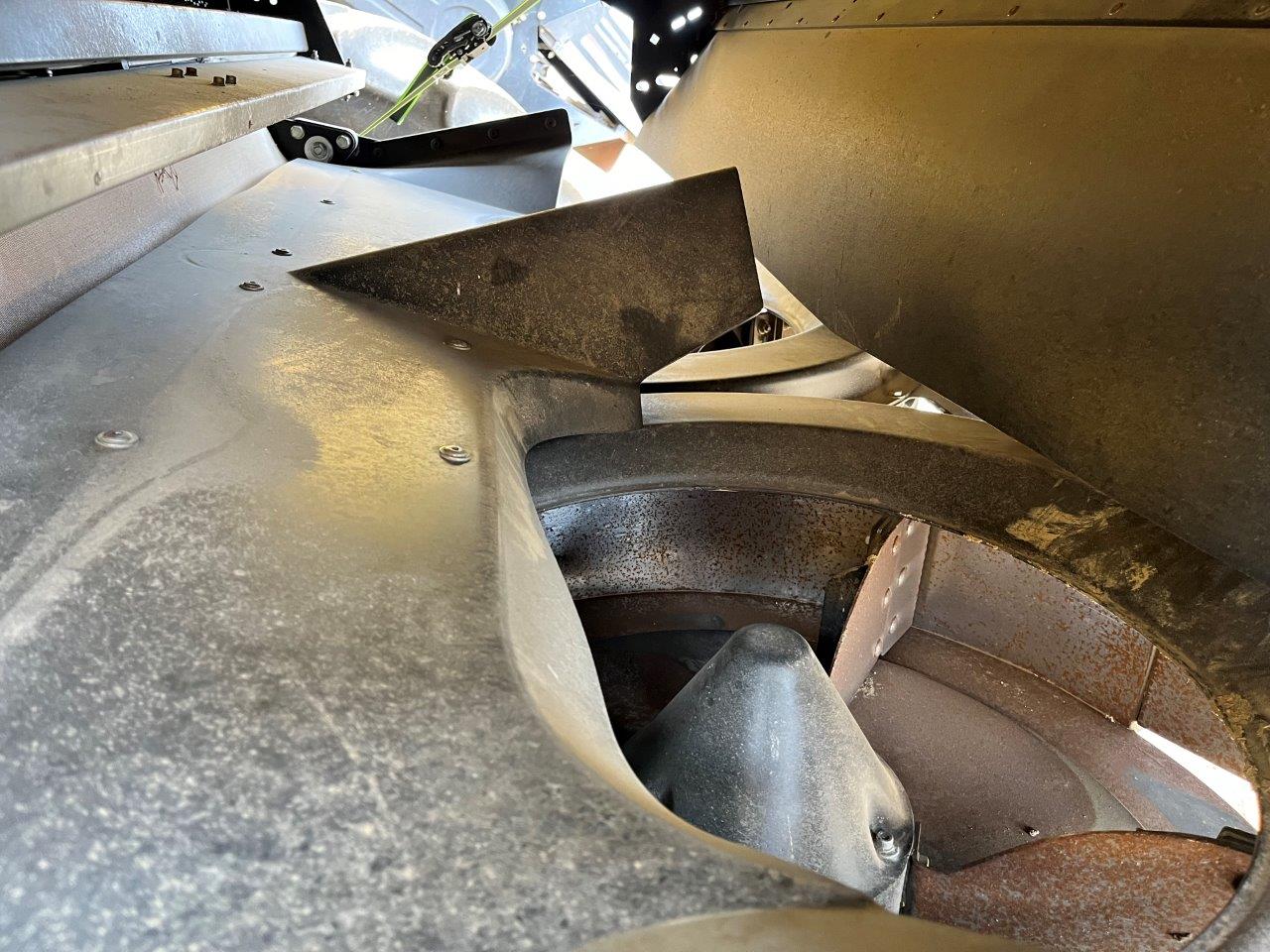 2023 New Holland CR8.90 Combine