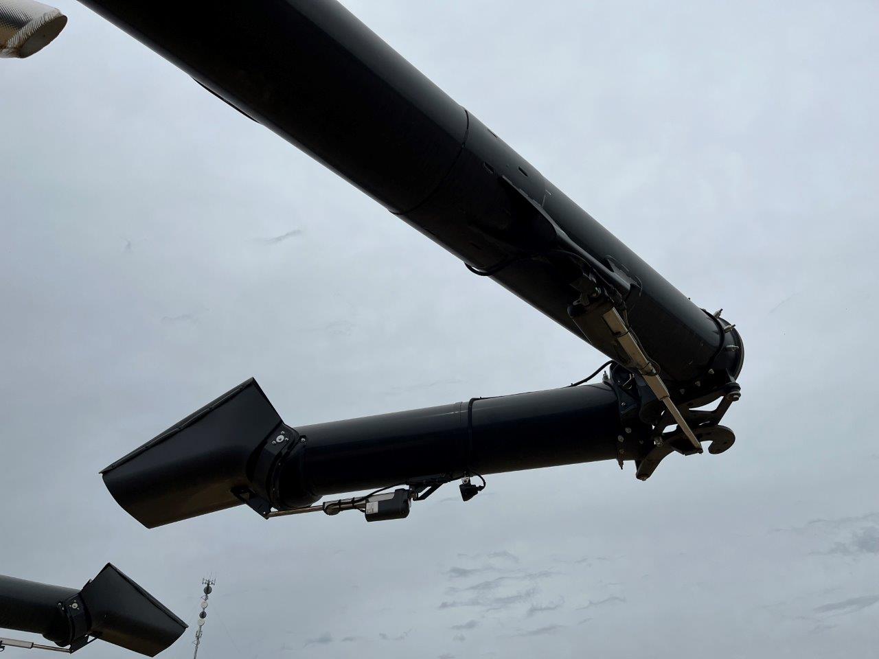 2023 New Holland CR8.90 Combine