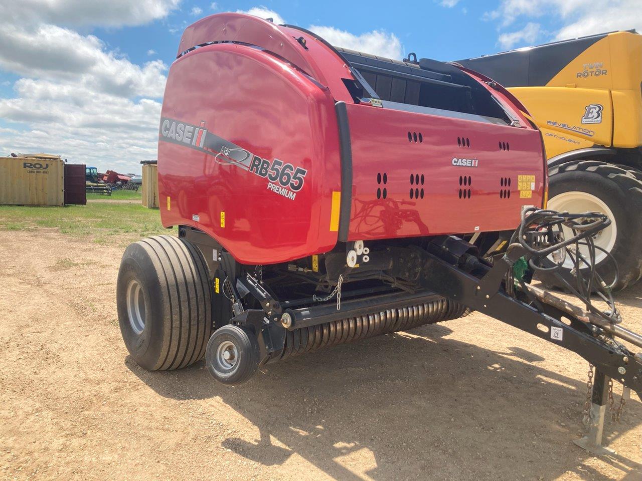 2019 Case IH RB565 Premium Baler/Round