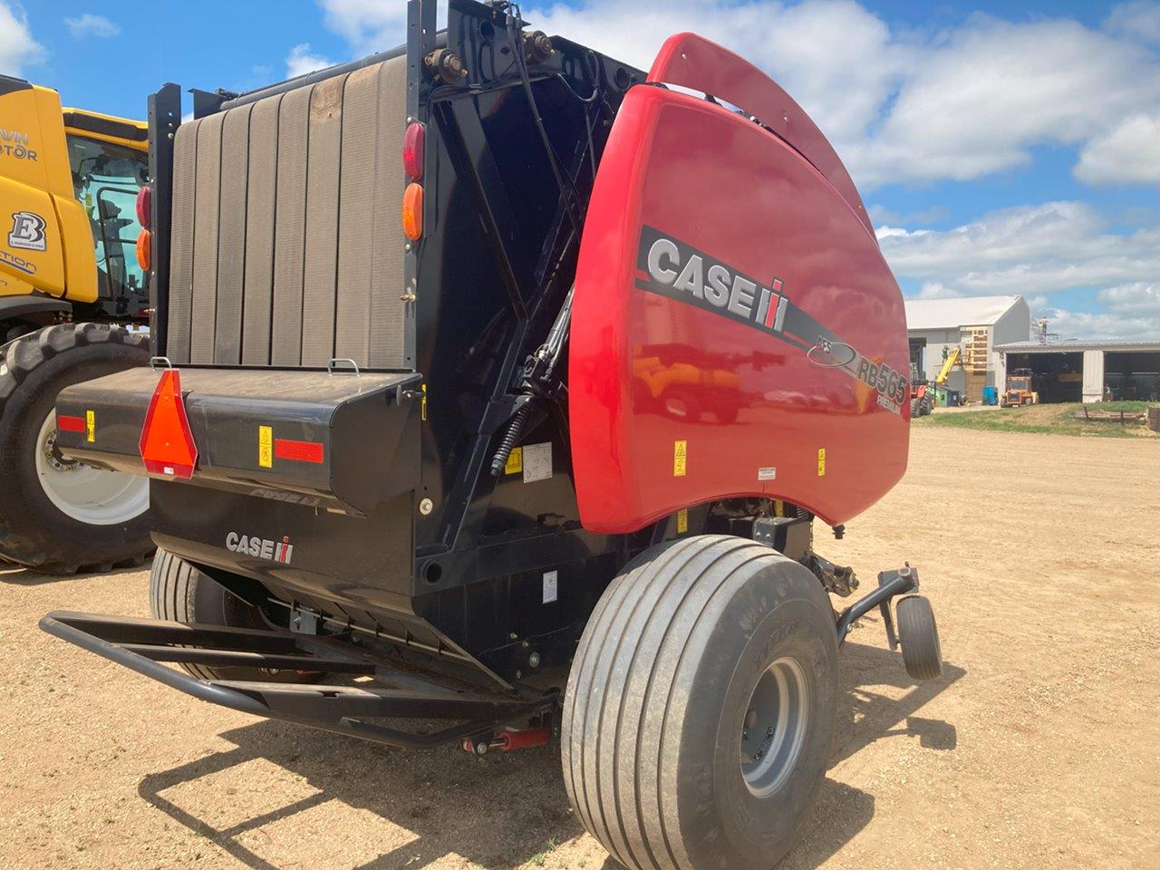 2019 Case IH RB565 Premium Baler/Round