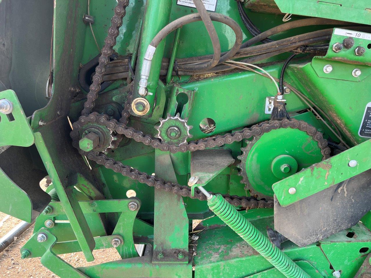 2013 John Deere 569 Premium Baler/Round