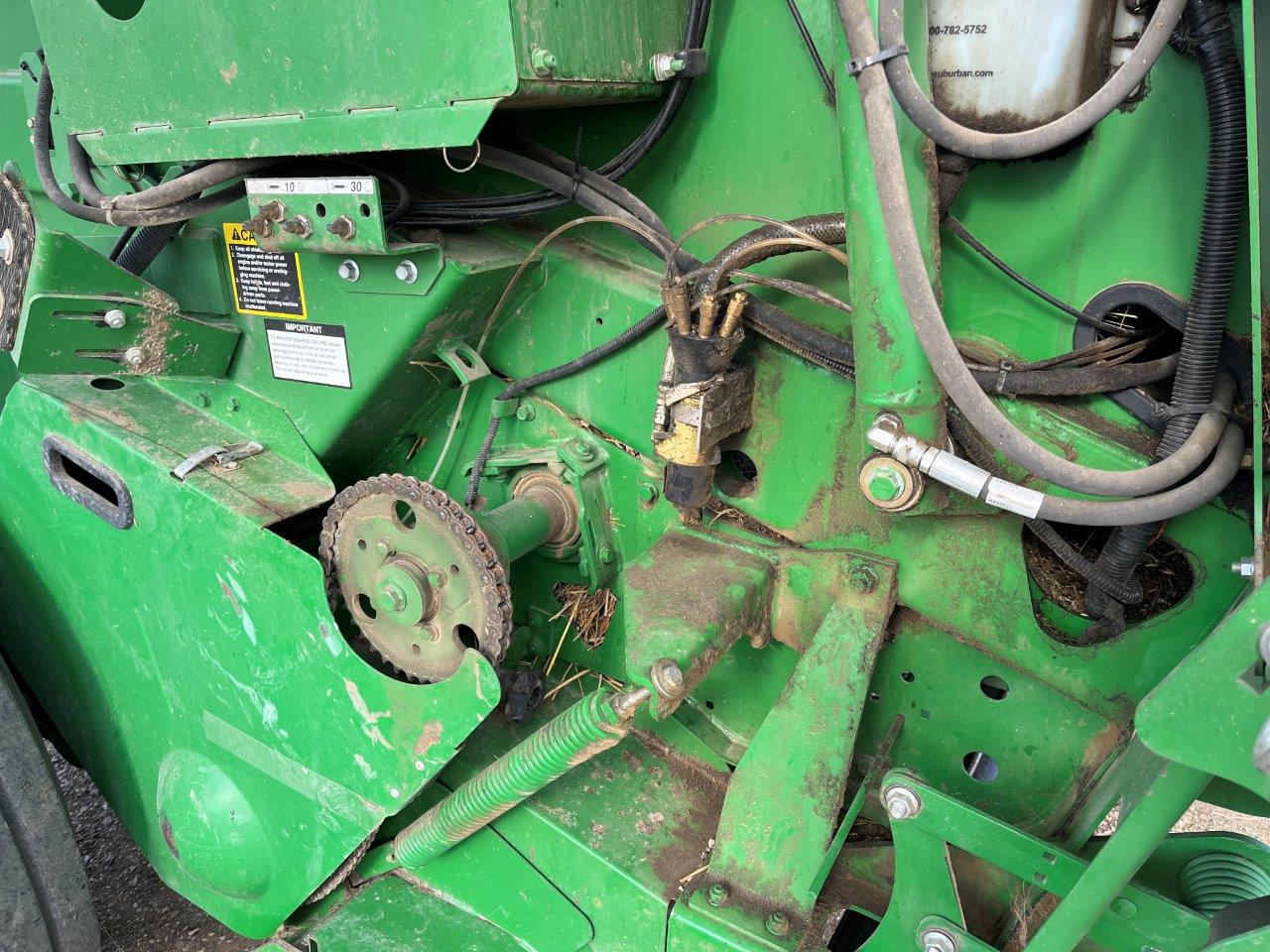 2013 John Deere 569 Premium Baler/Round