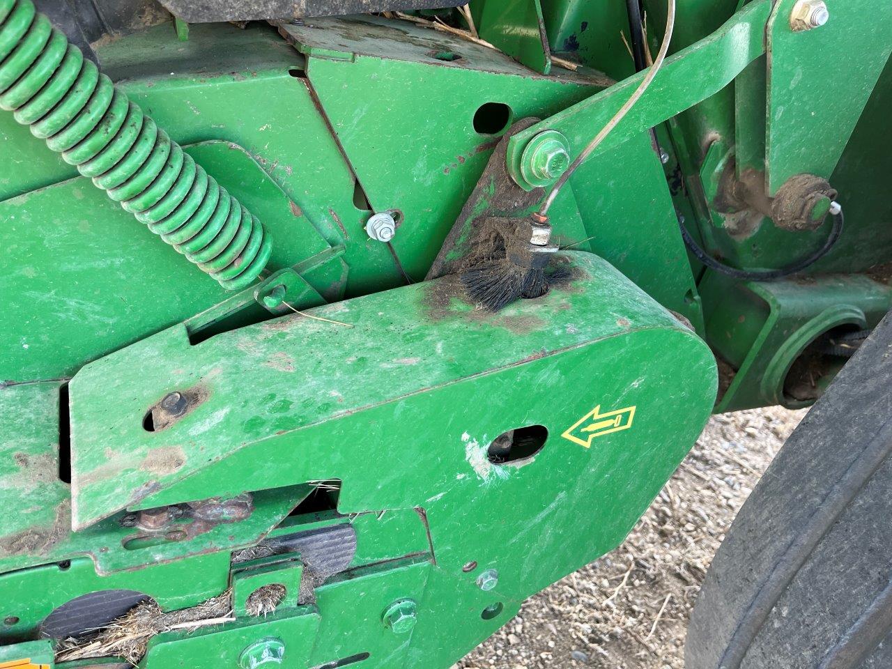 2013 John Deere 569 Premium Baler/Round