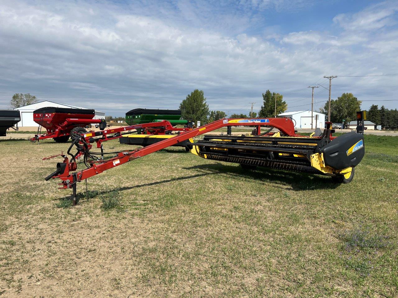 2009 New Holland H7150-16' Mower Conditioner