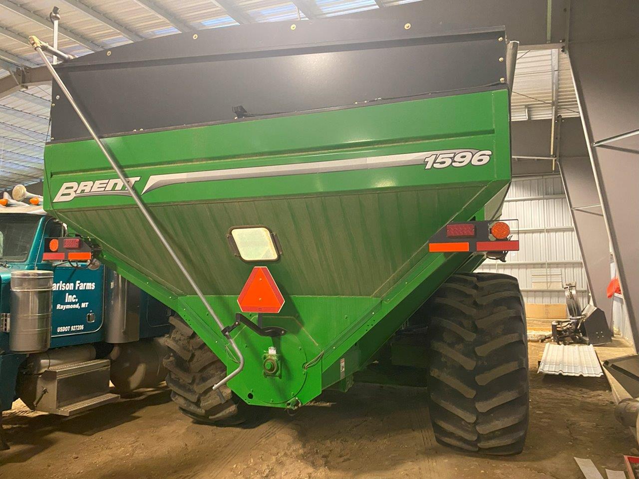 2018 Brent 1596 Grain Cart