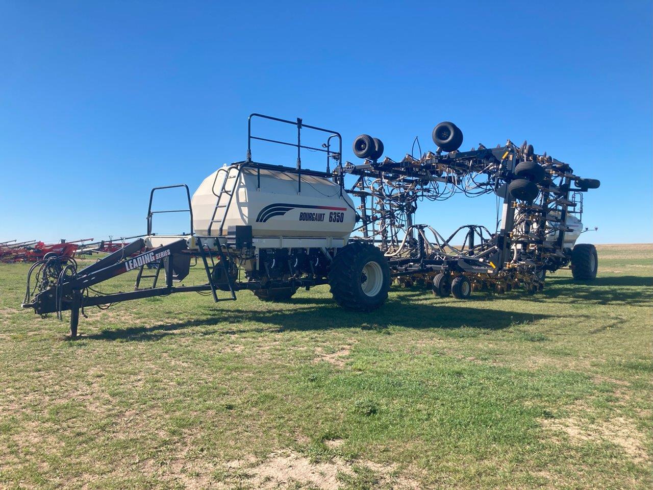 2010 Seed Master 6612 w/ BGT L6350 Frt and BGT 6550ST Rear Air Drill