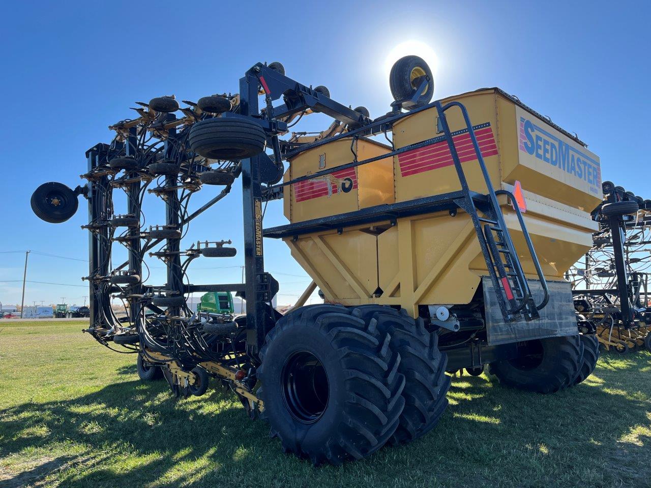 2010 Seed Master 6012 w/ SXG600 Onboard Air Drill