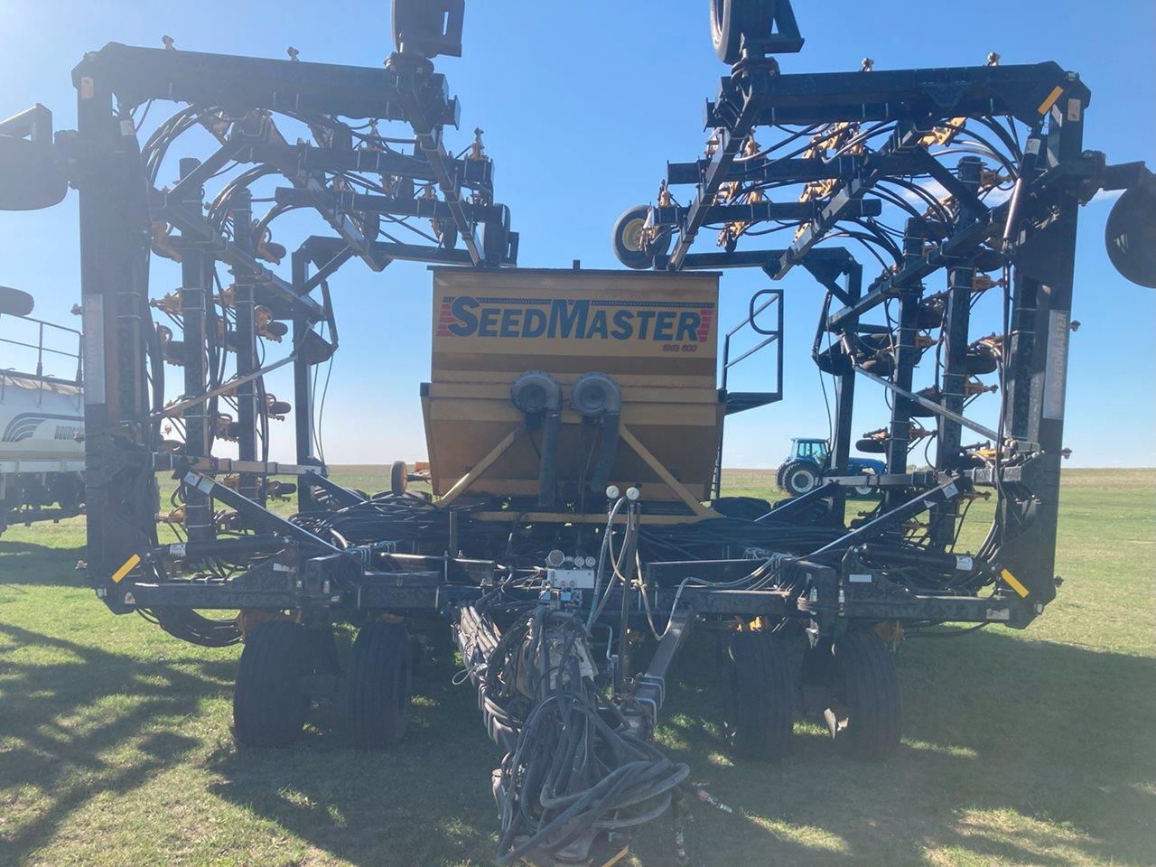 2010 Seed Master 6012 w/ SXG600 Onboard Air Drill