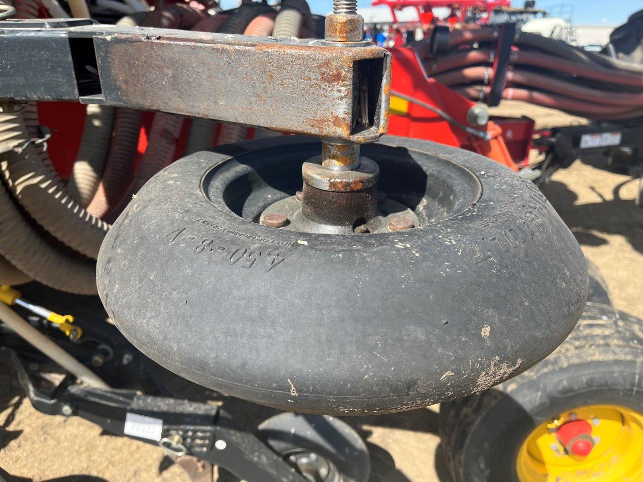 2014 Bourgault 3320QDA 76'10" w/ 7700 Air Drill