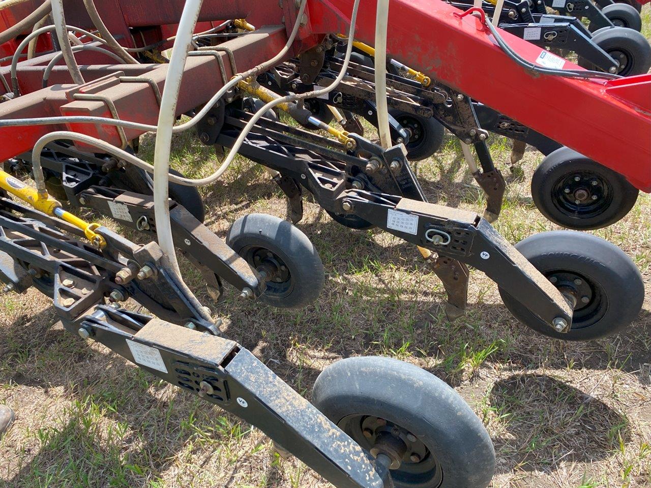 2014 Bourgault 3320QDA 76'10" w/ 7700 Air Drill