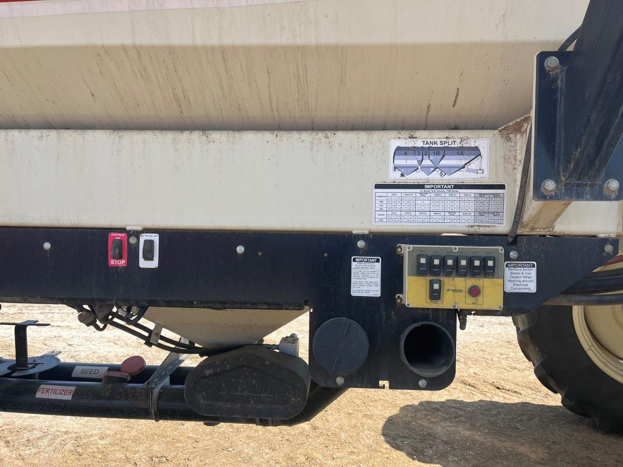 2014 Bourgault 3320QDA 76'10" w/ 7700 Air Drill