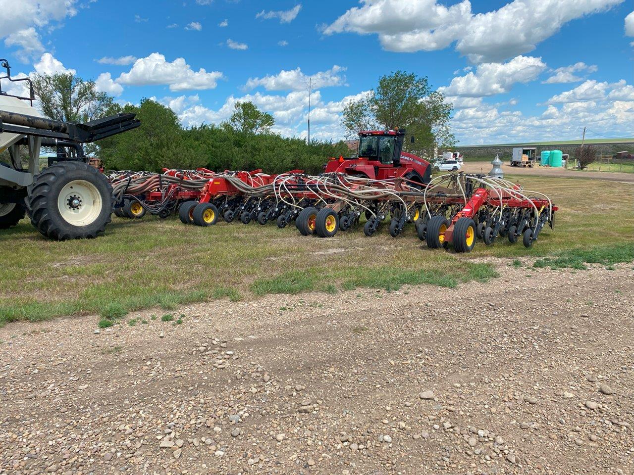 2014 Bourgault 3320QDA 76'10" w/ 7700 Air Drill