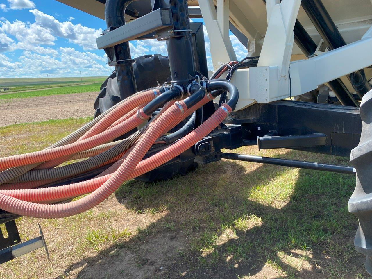 2014 Bourgault 3320QDA 76'10" w/ 7700 Air Drill