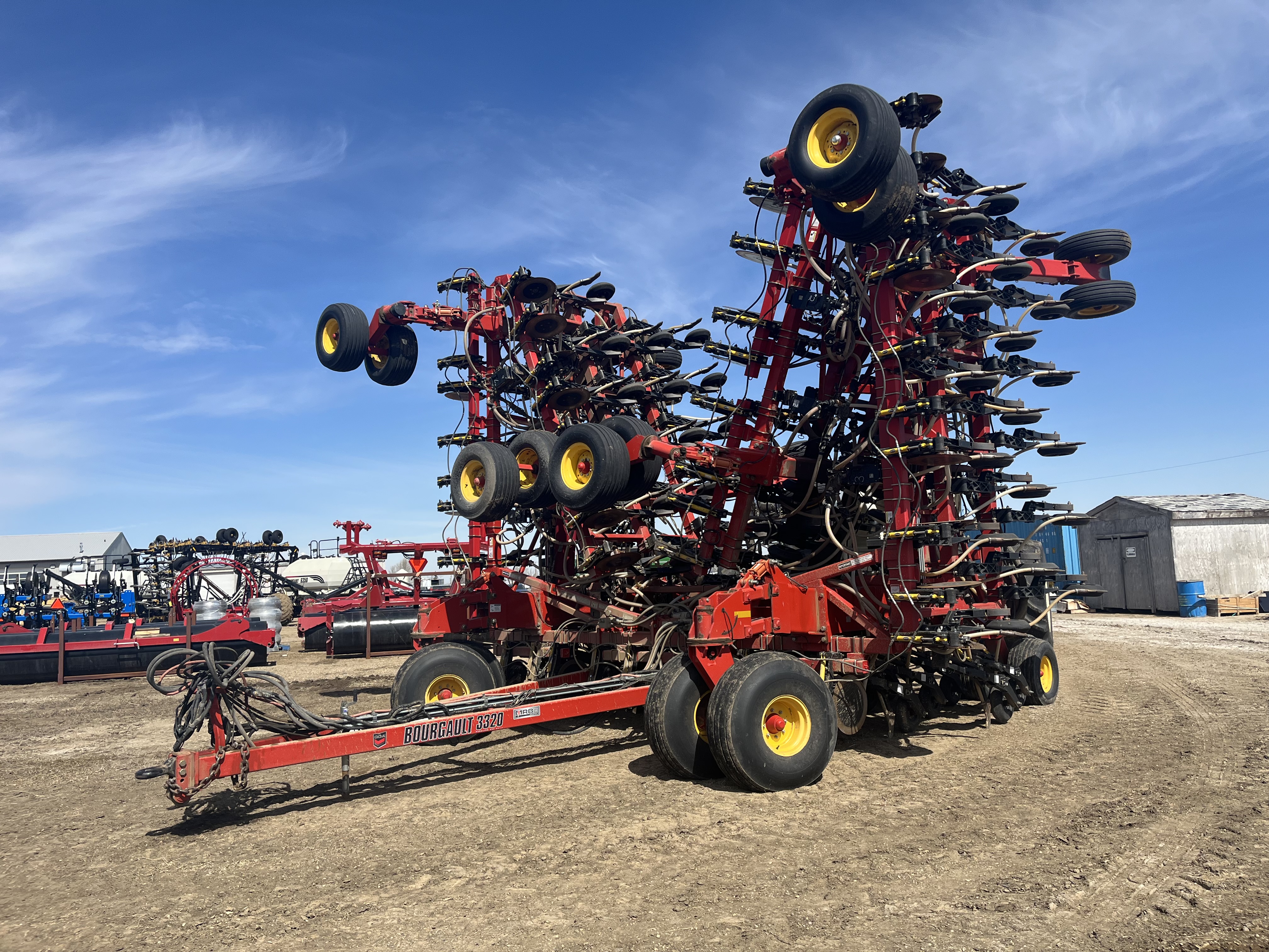 2014 Bourgault 3320QDA 76'10" w/ 7700 Air Drill