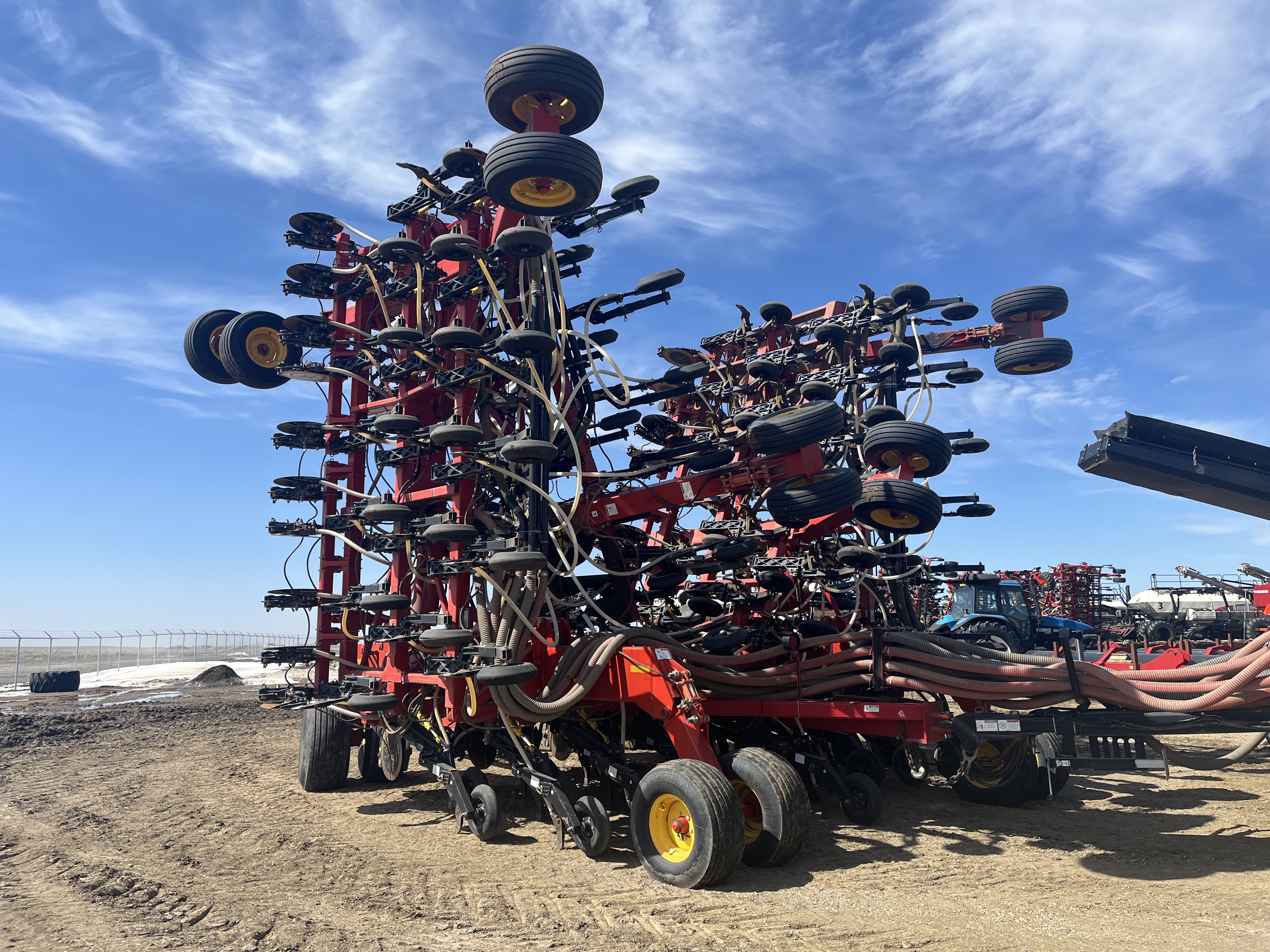 2014 Bourgault 3320QDA 76'10" w/ 7700 Air Drill