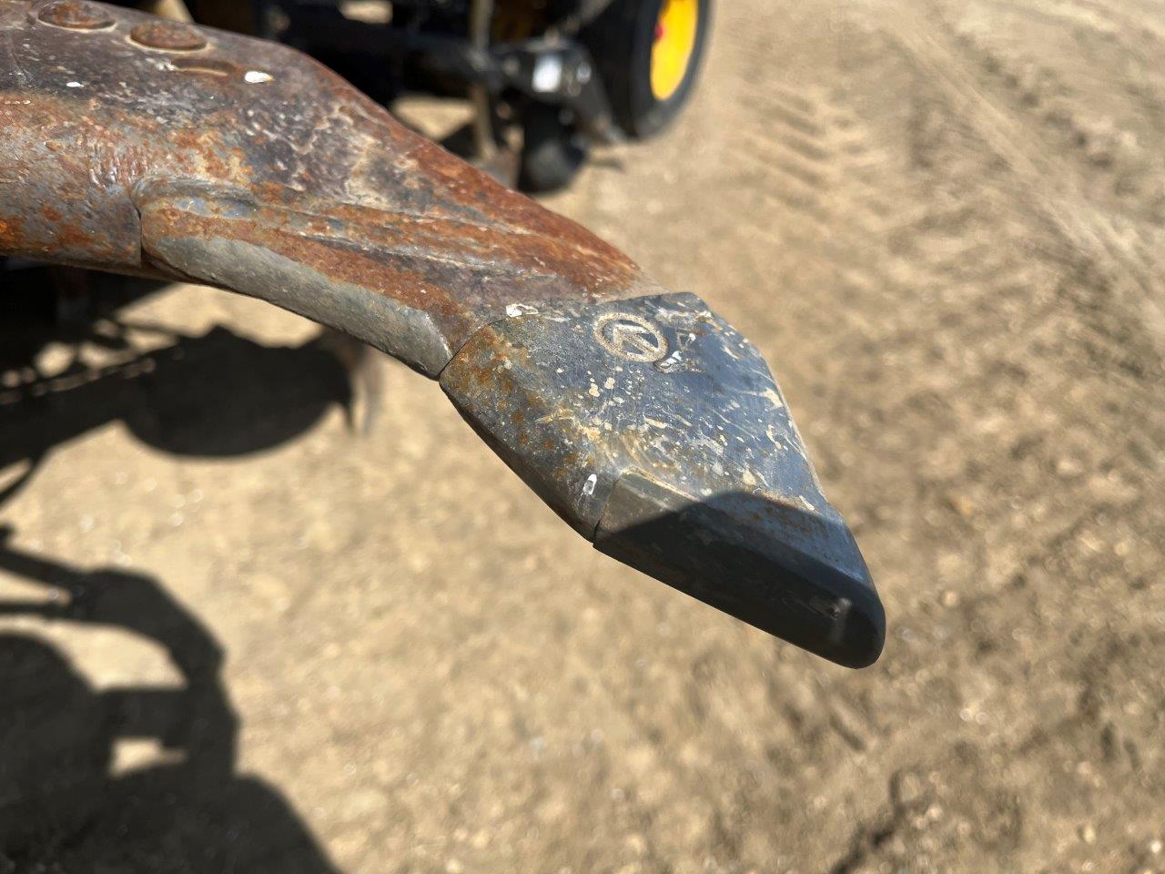 2014 Bourgault 3320QDA 76'10" w/ 7700 Air Drill