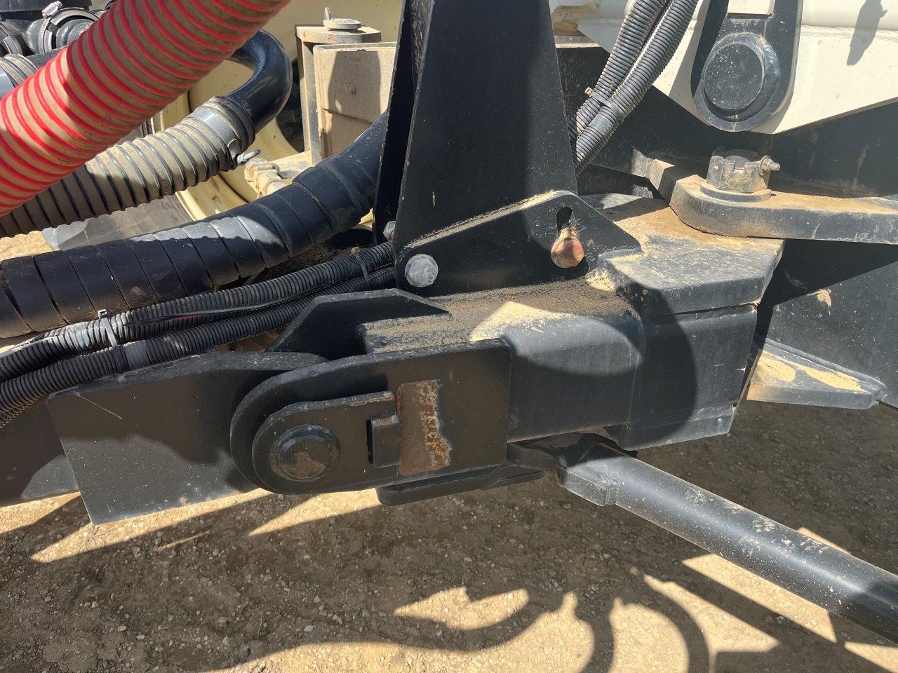 2014 Bourgault 3320QDA 76'10" w/ 7700 Air Drill