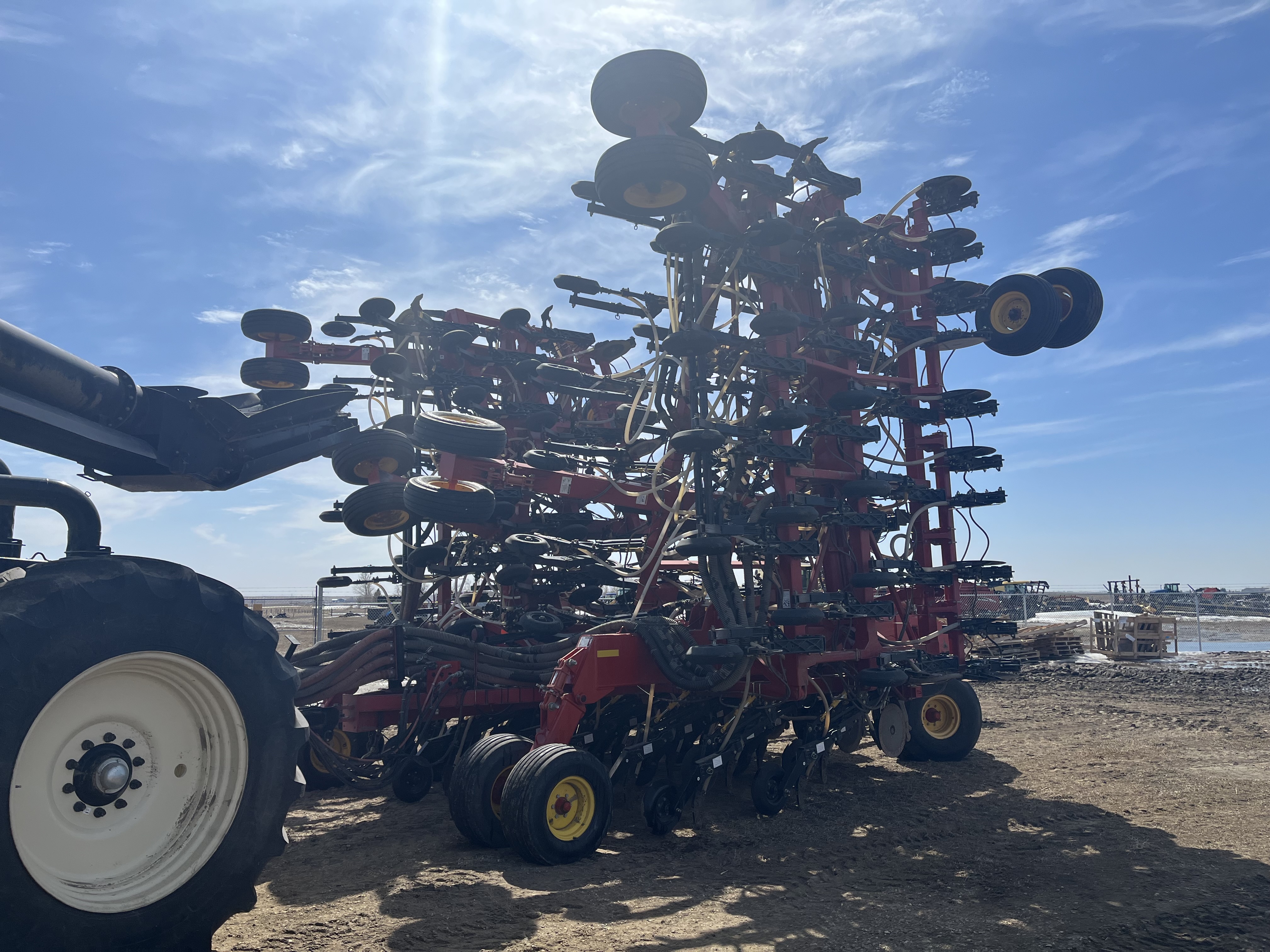2014 Bourgault 3320QDA 76'10" w/ 7700 Air Drill