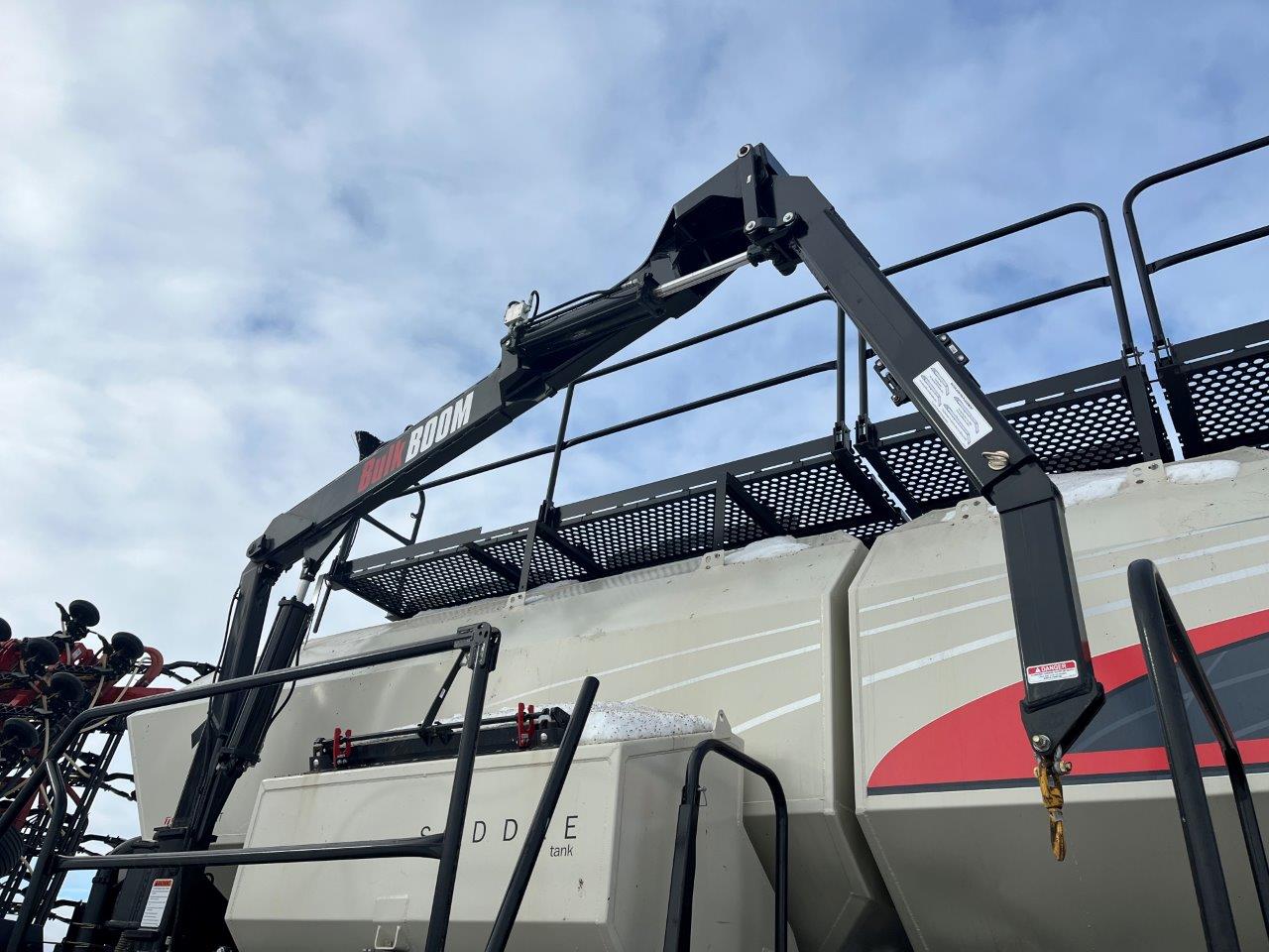 2022 Bourgault 3330SE 86'10" w 91300 Air Drill