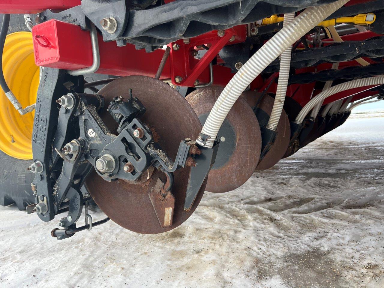 2022 Bourgault 3330SE 86'10" w 91300 Air Drill