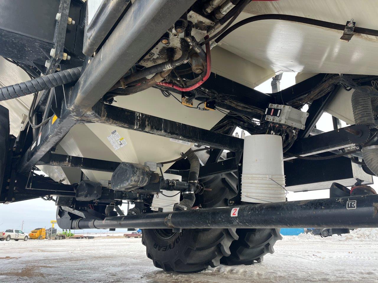 2022 Bourgault 3330SE 86'10" w 91300 Air Drill