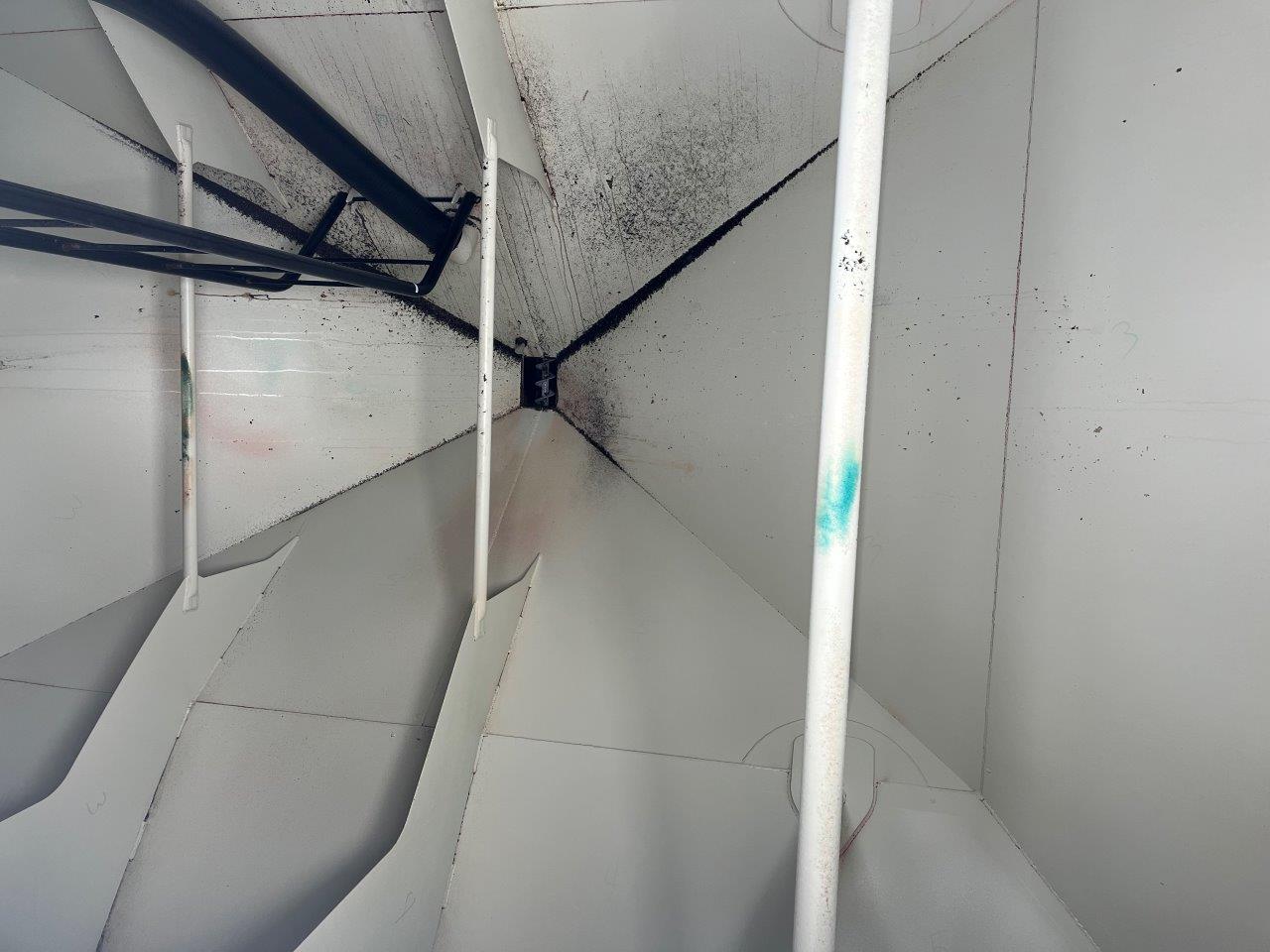 2022 Bourgault 3330SE 86'10" w 91300 Air Drill